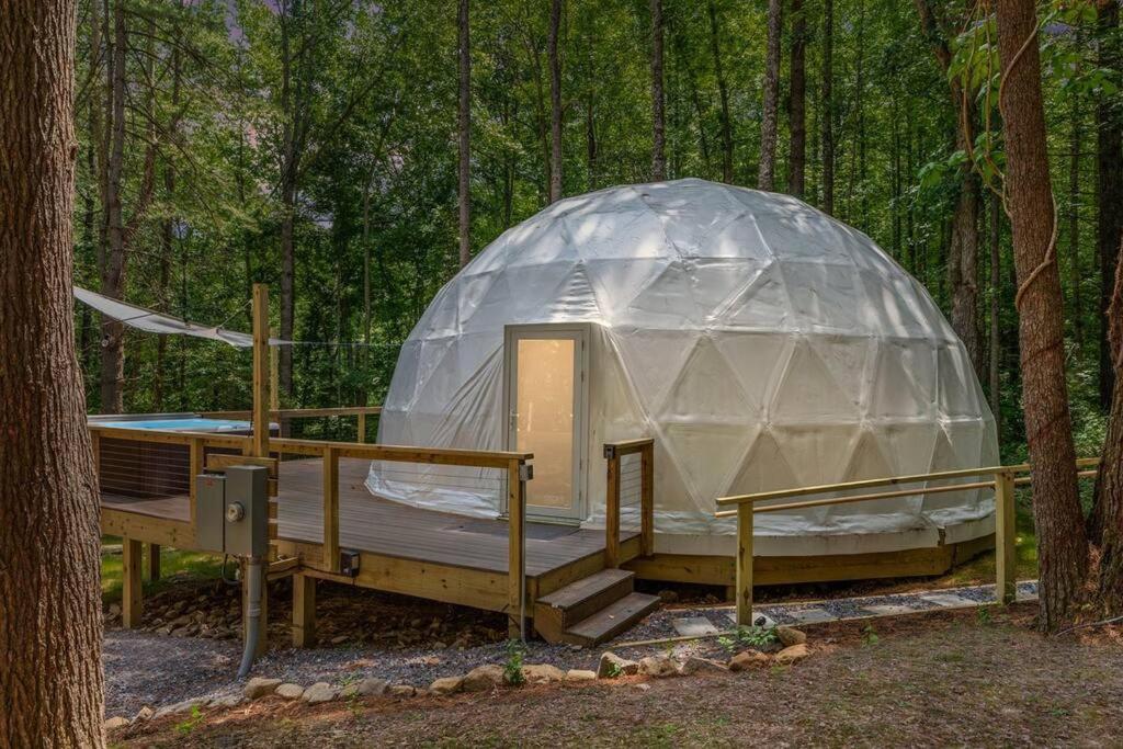 Dream Dome - Romantic Getaway, Hot Tub, Ac, Wifi, National Park 8 Min ルーレイ エクステリア 写真